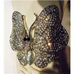 Impressive DIAMANTE BUTTERFLY BANLGE BRACELET