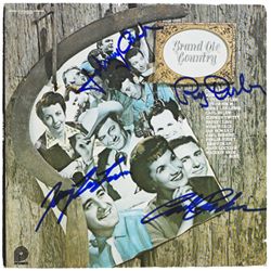 Johnny Cash, Carl Perkins etc.: Autographed 'Grand Ole Country' vinyl album