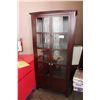 Image 1 : CURIO CABINET