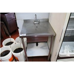 STAINLESS STEEL  SINK