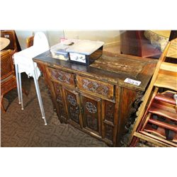 ANTIQUE BUFFET