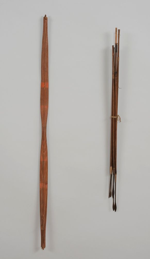 Tlingit Wood Bow 40