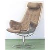 Image 1 : Snurrfåtölj, "Jetson", beige klädsel med kromat rotostativ, design Bruno Mathsson, slitage och fl...