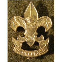 VINTAGE GOLD BOY SCOUTS OF AMERICA INSIGNIA