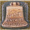 Image 1 : WWII ORIG "REMEMBER PEARL HARBOR"  VINTAGE PIN