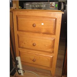 CHEST OF DRAWERS - 3DR