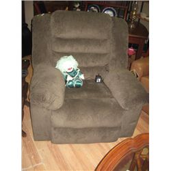 ROCKER RECLINER