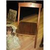 Image 1 : SMALL WOOD FOLDING CHAIR