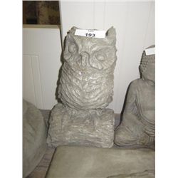 CONCRETE FIGURE - NEW - OWL