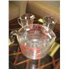 Image 1 : FIRE KING MEASURING CUPS - 3 TOTAL