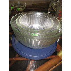 GLASS BOWL SET W/ LIDS - 3PC