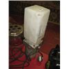 Image 1 : HYDRAULIC PUMP - 12 VOLT
