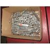 Image 1 : BOX OF CHAIN AND TURNBUCKLES