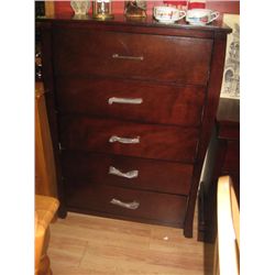 DRESSER - NEW - 5 DR