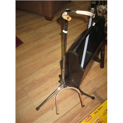 GUITAR STAND