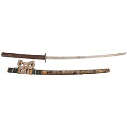 Kinmichi-Signed Sword with Tanto Mounting Gilt Fittings and Tokugawa Mon Decoration