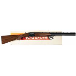 Winchester Model 101 Field Grade Over/Under Shotgun with Box