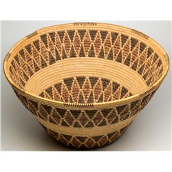 Panamint Diamond Pattern Basket