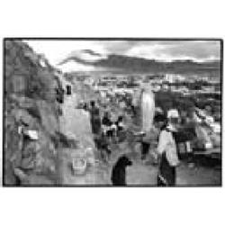 Lohuizen, Kadir van,Tibet,30 x 40 cm,silverprint,signet, €550-600...