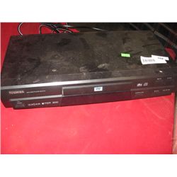 TOSHIBA DVD PLAYER