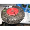 Image 1 : DOLLY TIRE