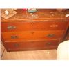 Image 1 : VINTAGE 3DR DRESSER VINTAGE 3DR DRESSER