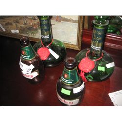 CAPTAIN'S WHISKEY BOTTLES - 2 & HEIDELBERG BEER BO CAPTAIN'S WHISKEY BOTTLES - 2 & HEIDELBERG BEER B