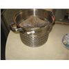 Image 1 : STRAINER & CUTLERY