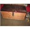 Image 1 : WOOD BOX ON WHEELS WITH LOCKING LID