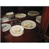 Image 1 : SHELF OF DISHES