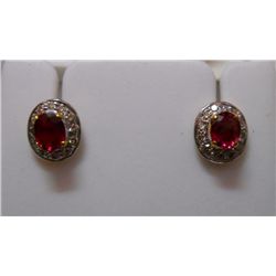 Earring of Diamond 0.25 Ctw, Ruby 0.82 Ctw in 3.20g 18kt Yellow Gold