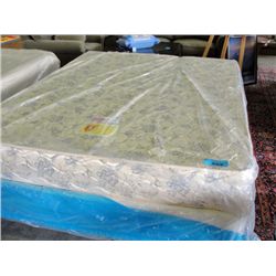 Queen size seahorse mattress and boxspring set