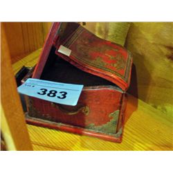 Oriental wooden jewelry box