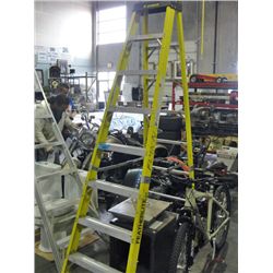 Approx 8F tall featherlight aluminum and fiberglas