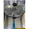 Image 1 : Binair oscillating fan