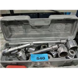 Heavy duty socket set