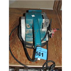 Mikita belt sander