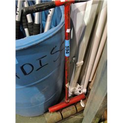 Linolium floor roller