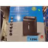 Image 1 : Dynex paper shredder