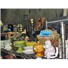 Image 1 : Shelf lot of assorted collectables and decorative