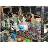 Image 1 : Shelf lot of assorted collectables and decorative