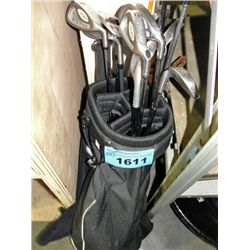 Set of right handed golf clubs with bag
