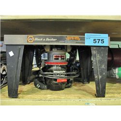 Black&Decker router table with craftsman router