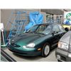 Image 1 : 1999 Ford Taurus
