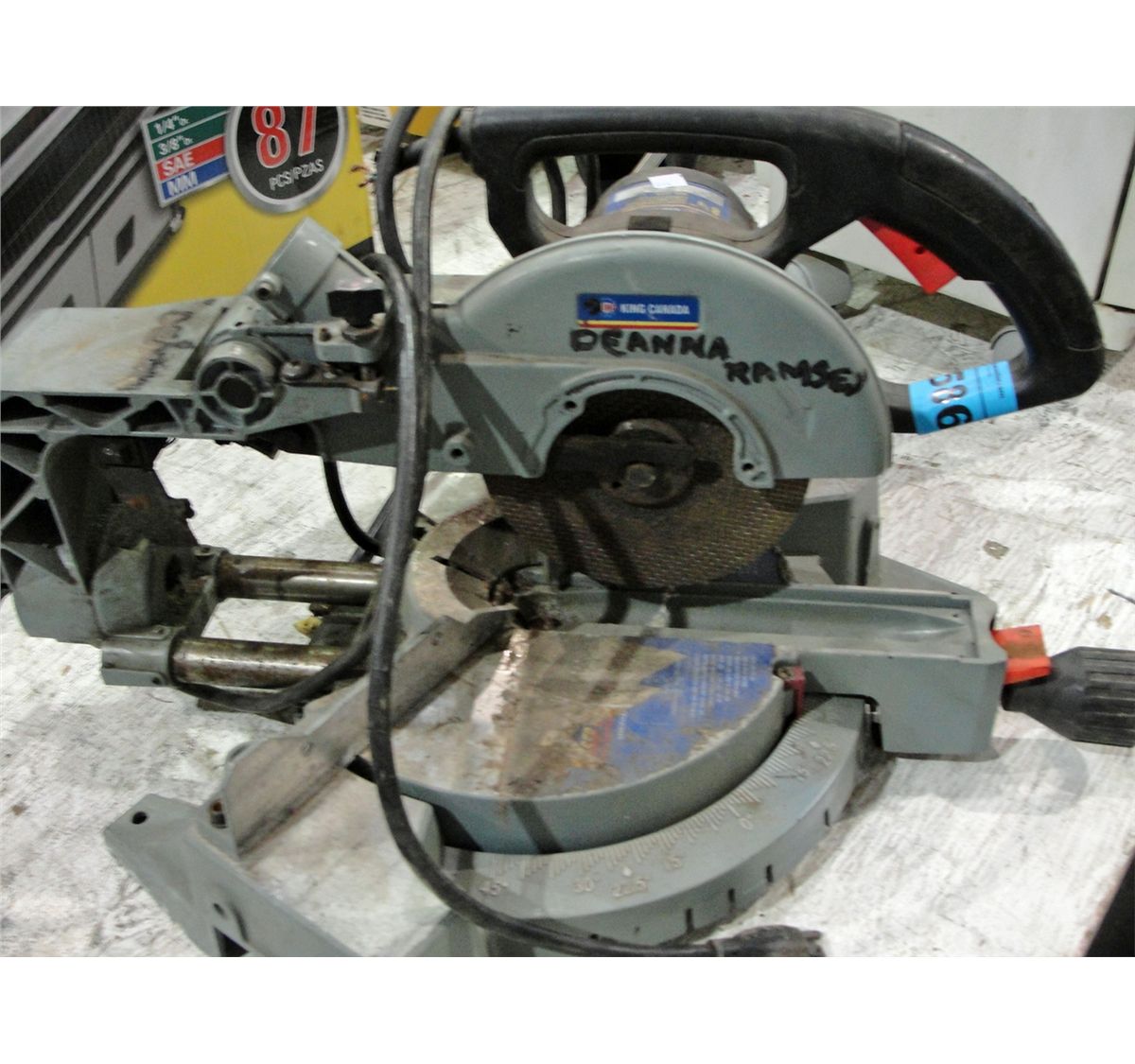 King canada 8 1/4" sliding compound miter saw