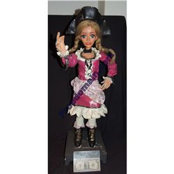 DISNEY ON PARADE PIRATE GIRL MAID CAPTAIN COMPLETE ANIMATRONIC PUPPET DOLL IT'S A SMALL WORLD?