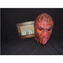 SEVERED ALIEN CREATURE MONSTER OR DEMON HEAD WITH TEETH