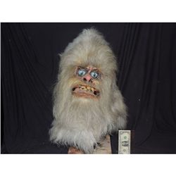 ANIMATRONIC BIG GOOT YETI ABOMINABLE SNOWMAN SASQUACH GORILLA CREATURE HEAD WEARABLE COSTUME MASK