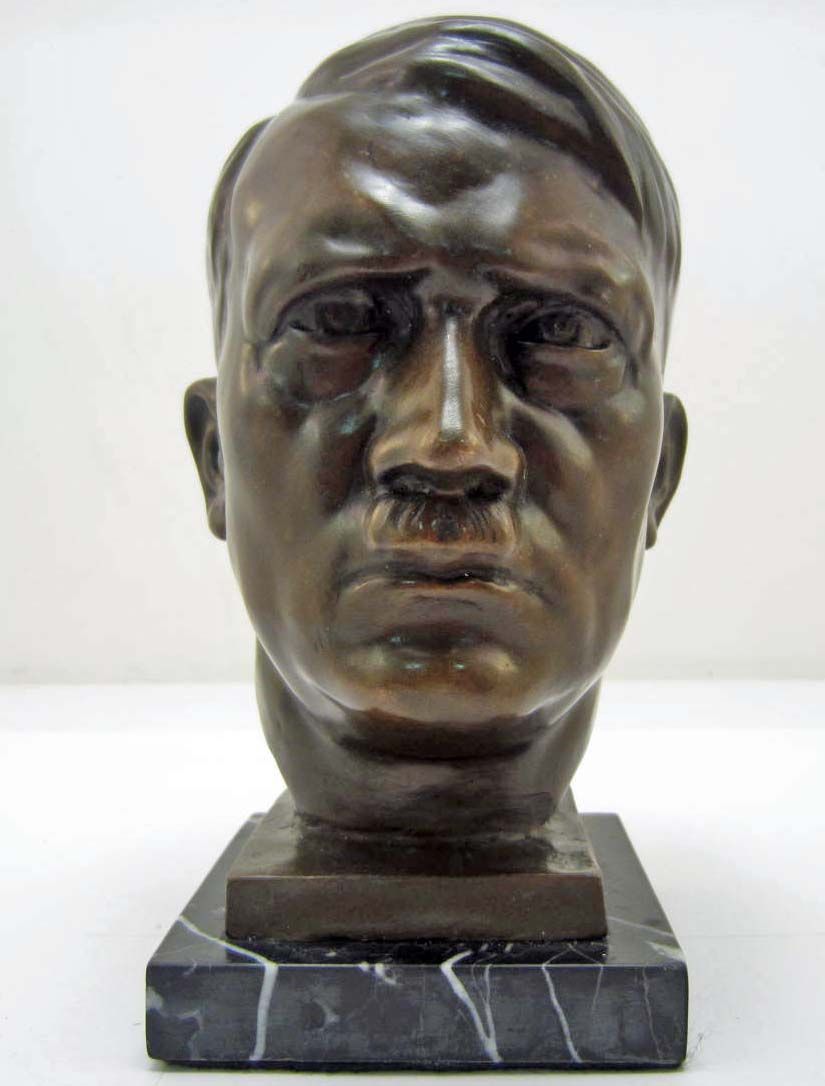 GERMAN NAZI DICTATOR ADOLF HITLER BRONZE BUST STATUE