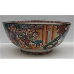 A Chinese Qianlong famille rose Mandarin palette